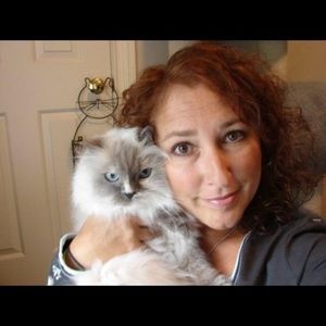 Meet your Posher, Helen